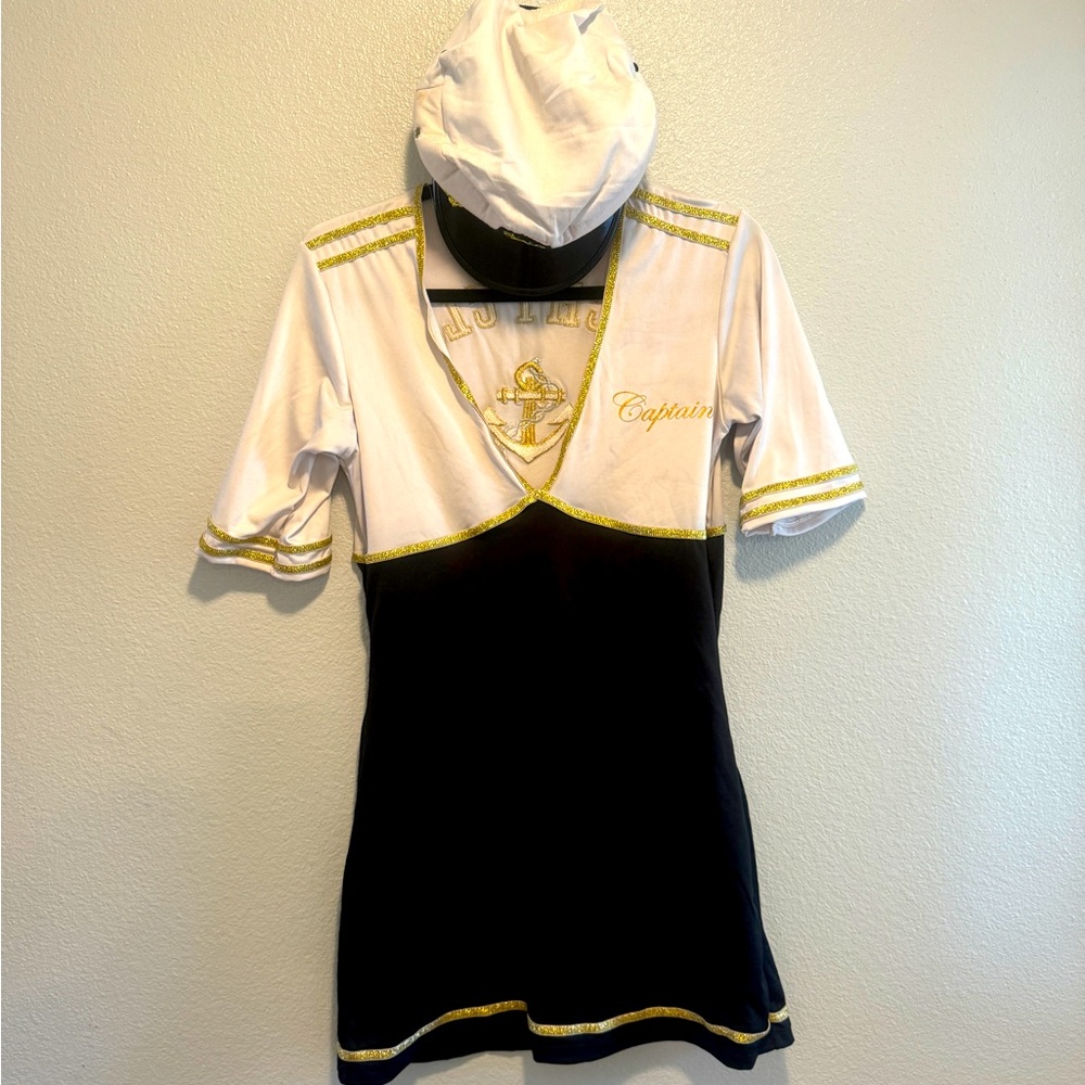 Captain Costume